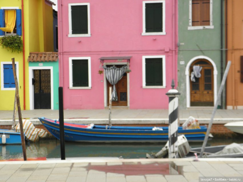 J-Doll Andrassy ave. На острове Бурано в Венеции (фото 10)