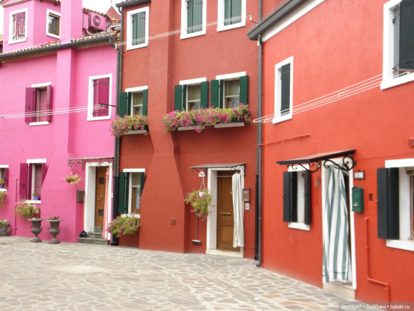 J-Doll Andrassy ave. На острове Бурано в Венеции