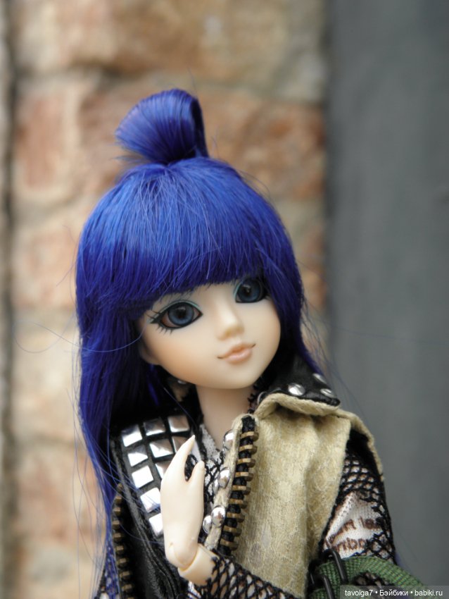 J-Doll Andrassy ave. На острове Бурано в Венеции