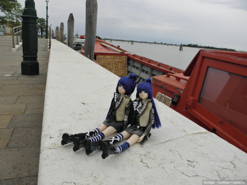 J-Doll Andrassy ave. На острове Бурано в Венеции