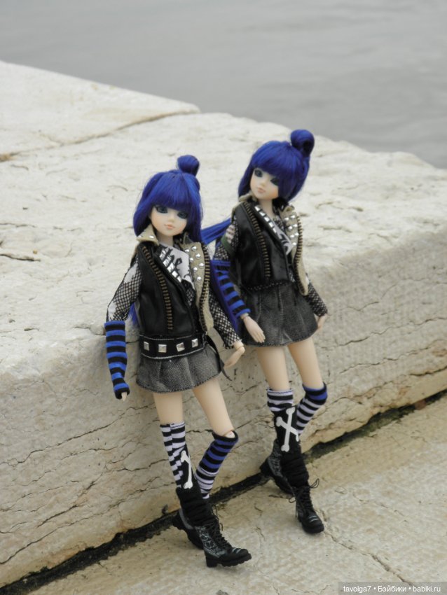 J-Doll Andrassy ave. На острове Бурано в Венеции