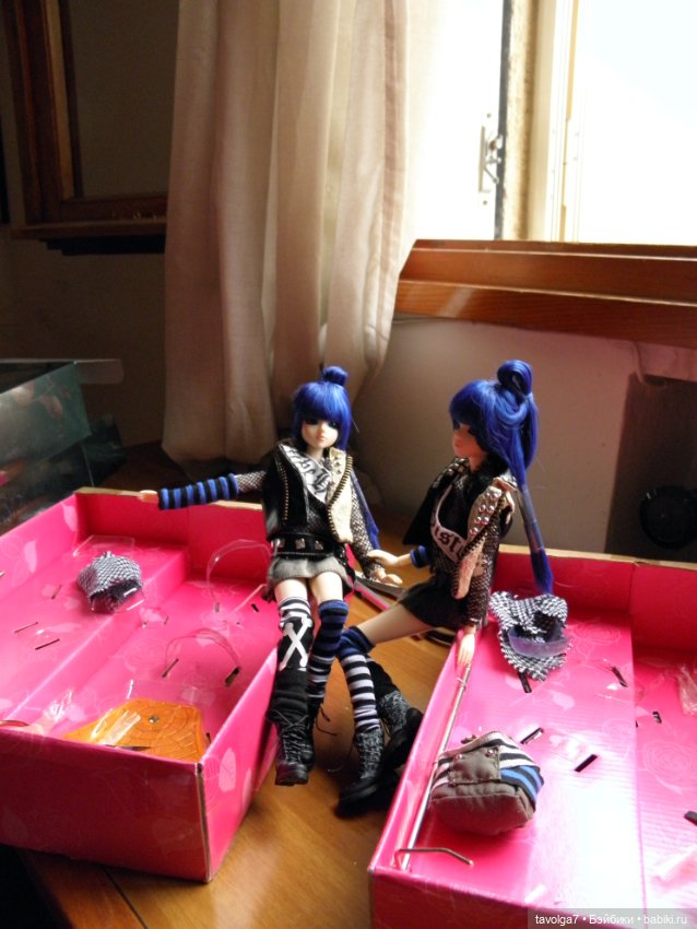 J-Doll Andrassy ave. На острове Бурано в Венеции (фото 3)