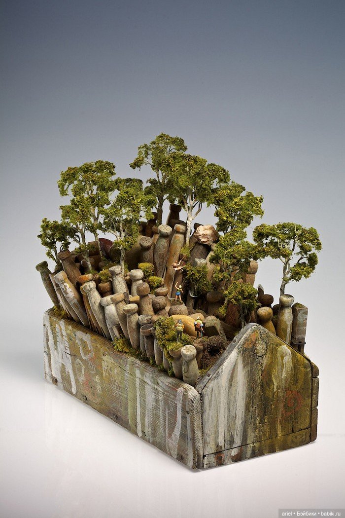 Миниатюрные инсталляции Kendal Murray