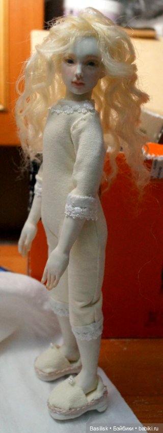 Каркасная кукла. Светлый парик (фото 2)