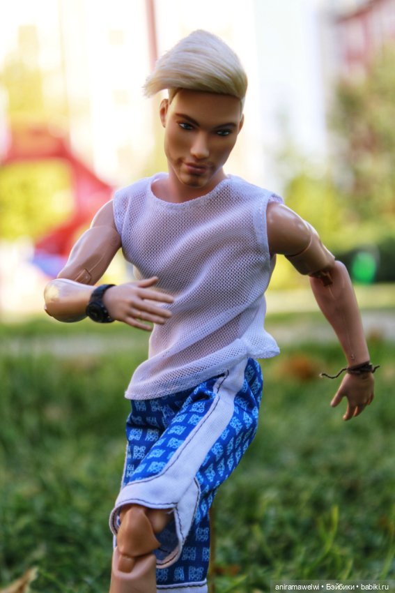 Товарищеский матч — Куклы Barbie (Барби): Looks