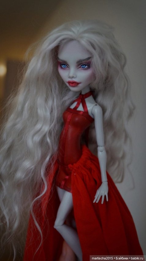 ООАК Monster High и Ever After High: репейнт (фото 3)