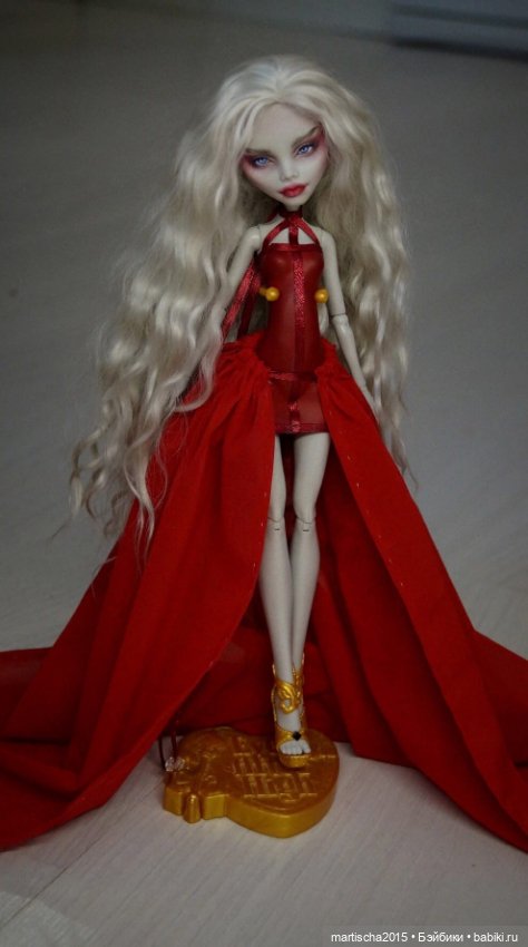 ООАК Monster High и Ever After High: репейнт (фото 8)