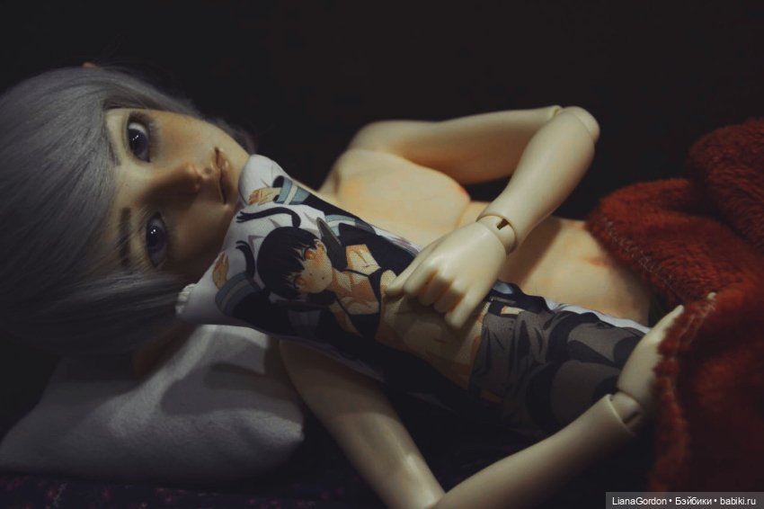 Осенний прохладный вечер в тёплой постели (фото 4)