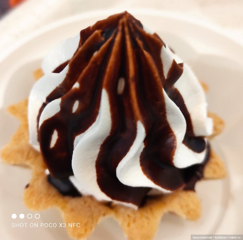 Глаша и Мишка — Авторские игрушки из разных материалов: синельная проволока