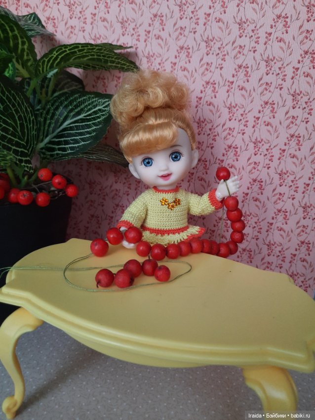 Галочка🍂 Рябиновые бусы📿 — Куклы Baboliy (Баболи (фото 4)
