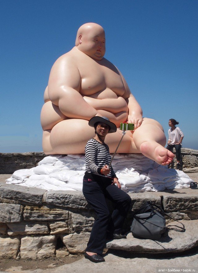 Толстяки от скульптора Mu Boyan