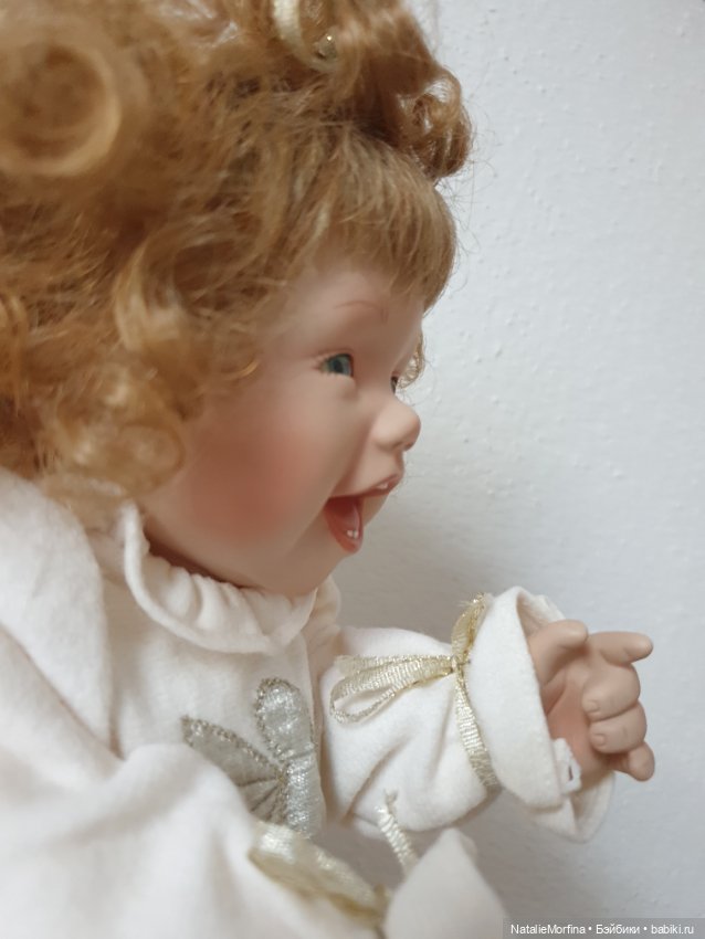 Маленькое чудо "My First Christmas" 1992, художник Kathy Barry-Hippensteel, Ashton-Drake Galleries (фото 3)