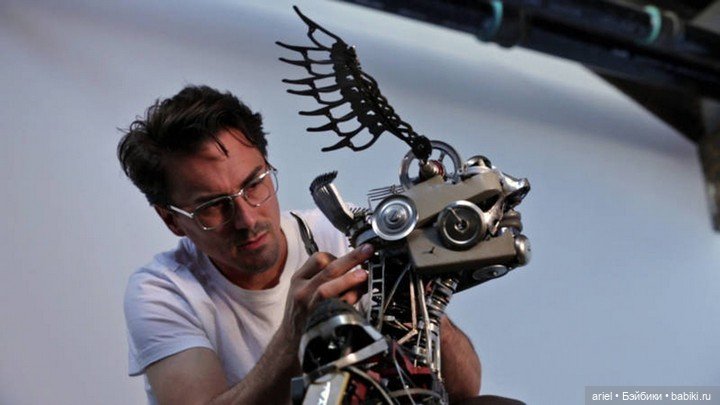 Скульптуры из печатных машинок от Jeremy Mayer (фото 10)