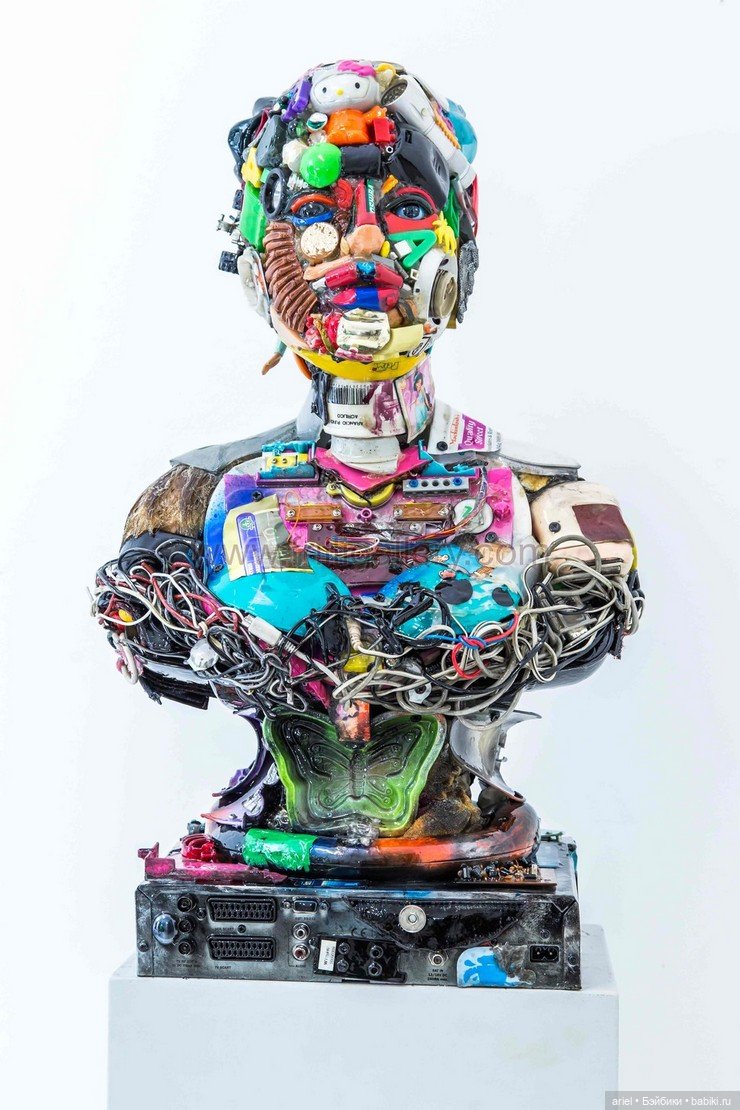 Оригинальные скульптуры из мусора Dario Tironi (фото 2)