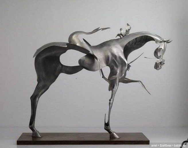 Необычные работы от китайских скульпторов Unmask Group (фото 5)