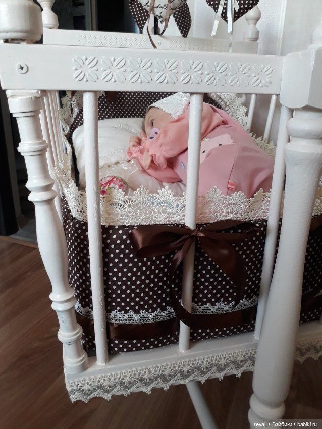 Кроватка для малышек или опять мои неугомонные руки (фото 5)