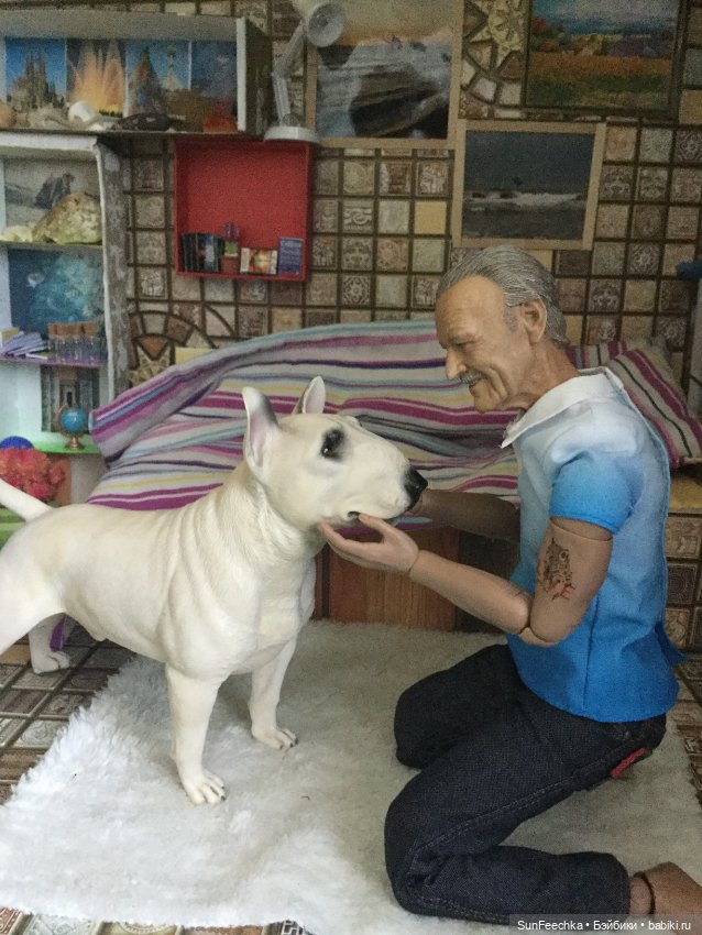 Матвей Сергеевич на прогулке с Сенсеем