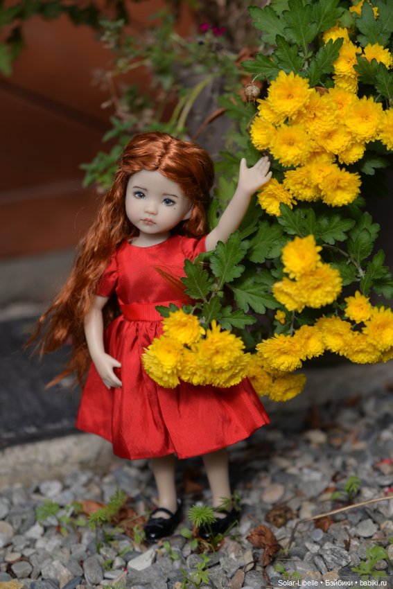 Плачет золотом листьев осень. Куколка Дианы Эффнер