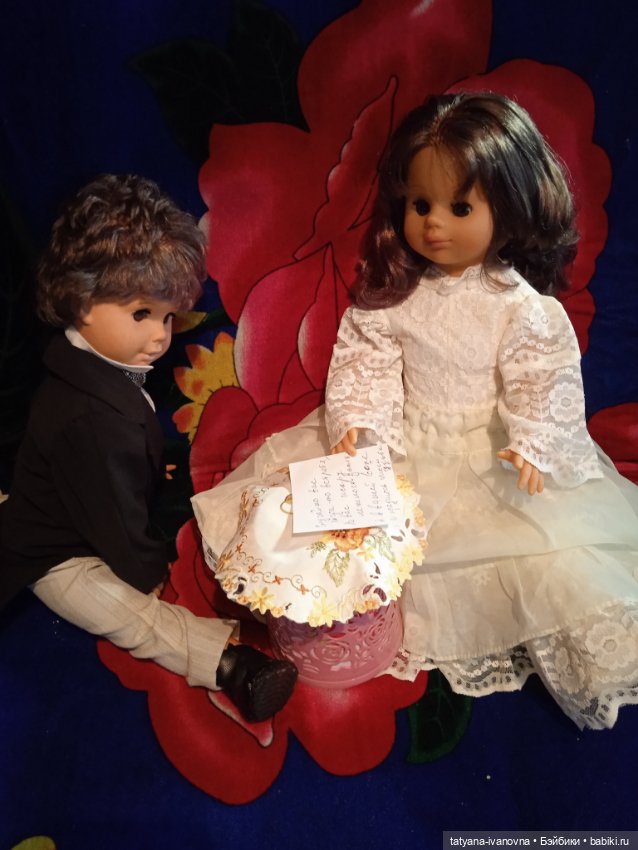 А Татьяна в куклы не играла или читая роман "Е.Онегин А" С Пушкина