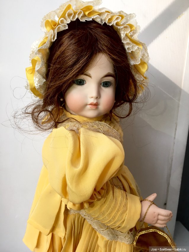 Bru в жёлтом Сероглазая красавица (фото 2)