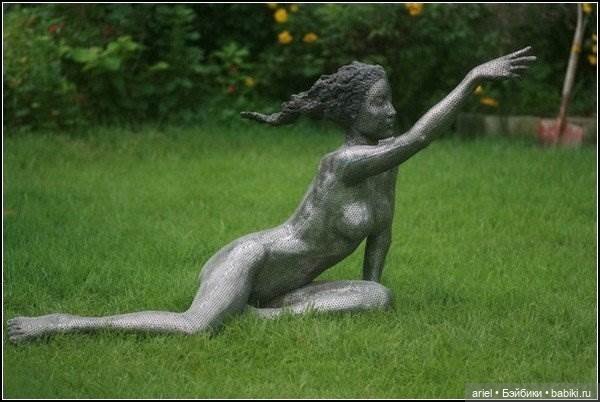 Скульптуры из металла от Chan Girl Park