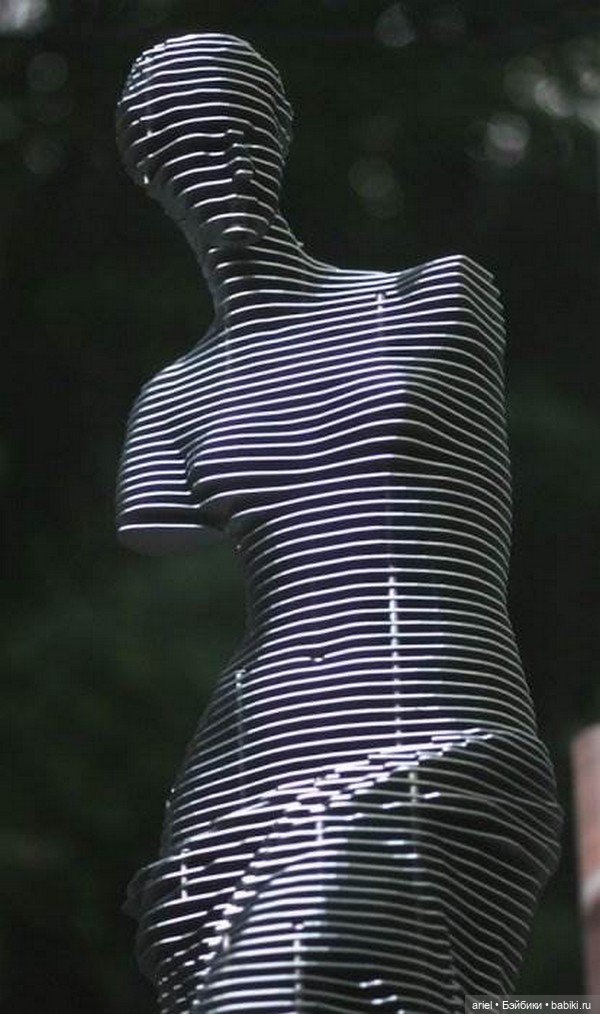 Скульптуры из металла от Chan Girl Park