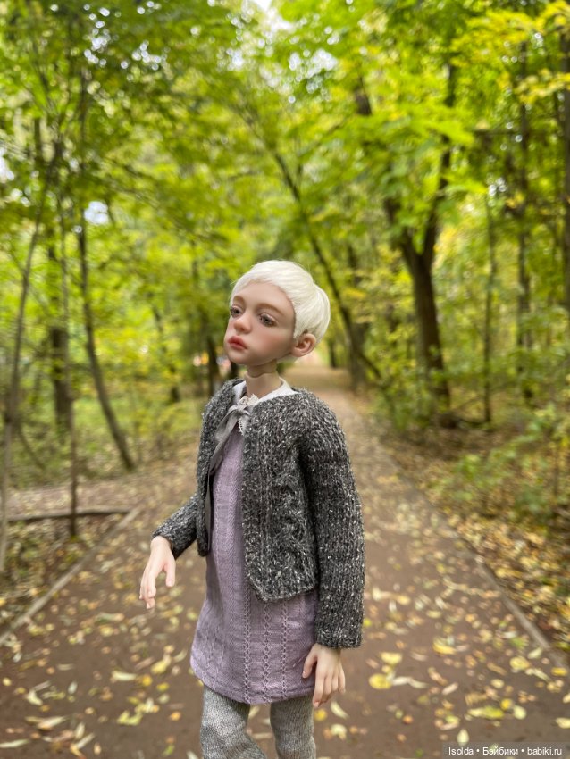 Птички и Наби с Сайей на прогулках этой осенью