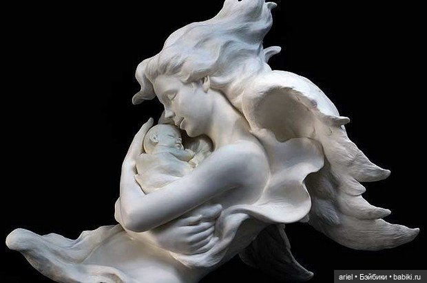 Современная японская скульптура Гейлорд Хо