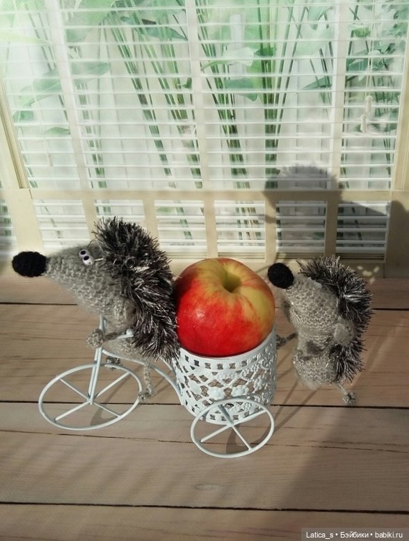 Любовь и ёжики — Вязаные игрушки и амигуруми: крючком (фото 4)