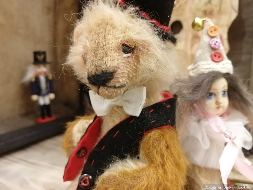 Kaspar мишка-тедди из коллекции "Винтажный цирк" (фото 7)