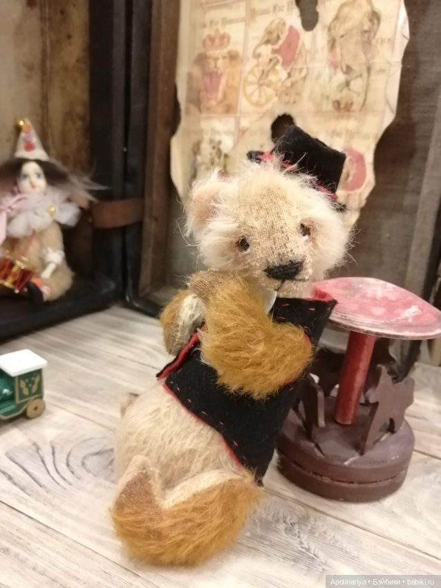 Kaspar мишка-тедди из коллекции "Винтажный цирк"