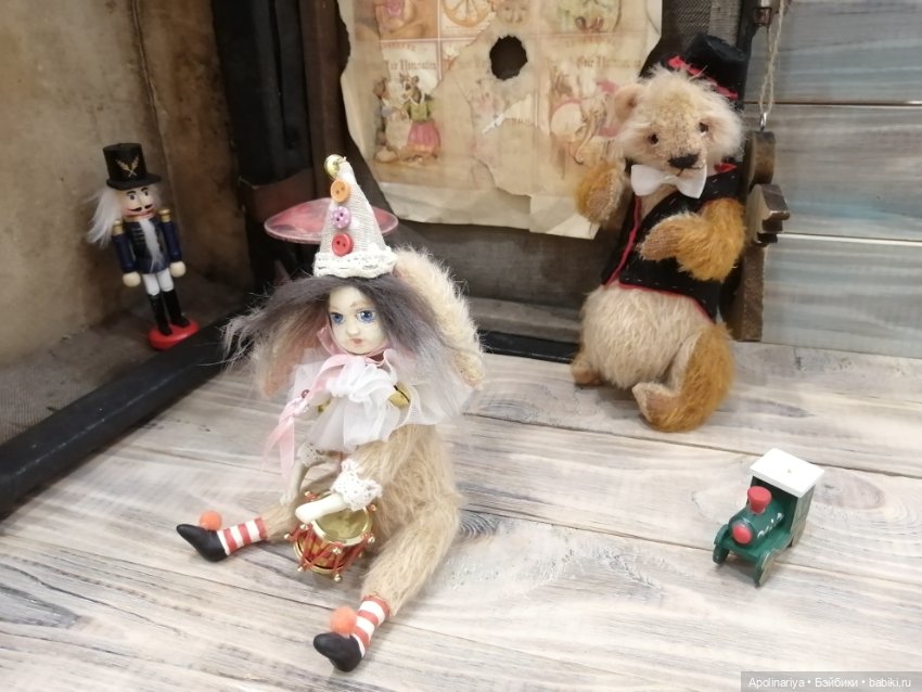 Kaspar мишка-тедди из коллекции "Винтажный цирк"