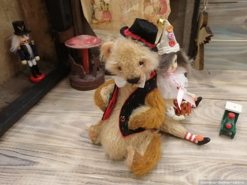 Kaspar мишка-тедди из коллекции "Винтажный цирк" (фото 10)