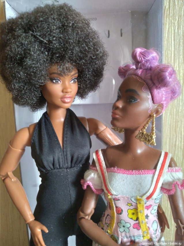 Неожиданная семья — Куклы Barbie (Барби): Looks (фото 6)