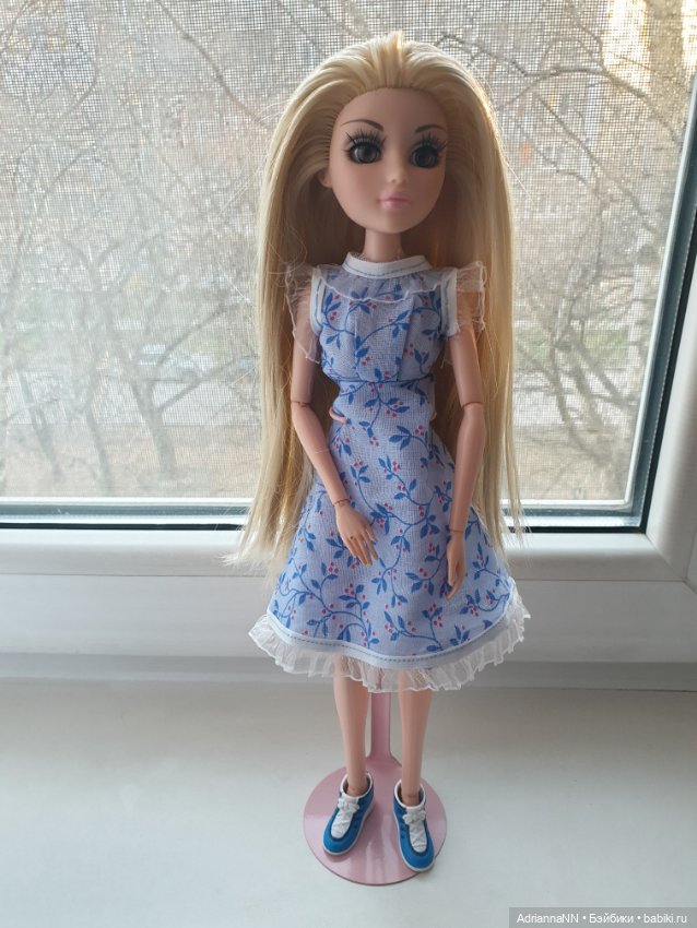 Подставочки для моих куколок Мокси Тинз (фото 3)