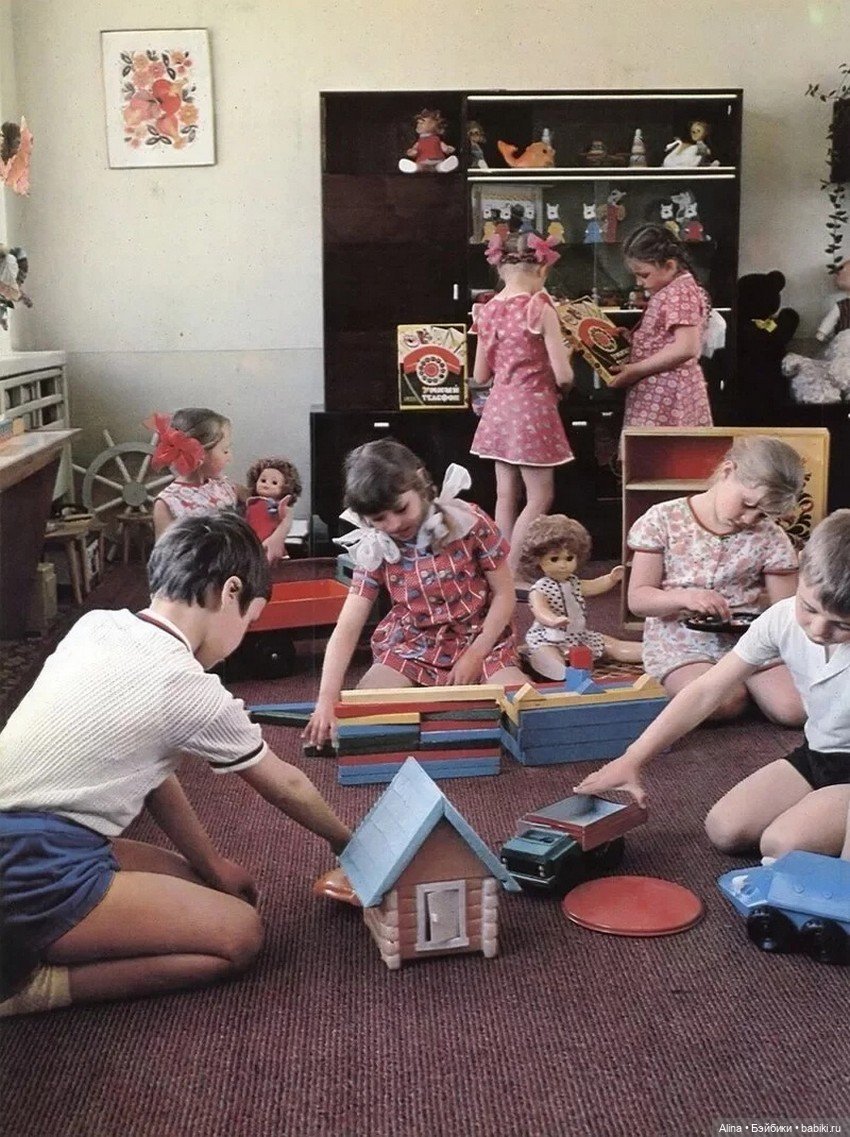 Дети и игрушки — Антикварные игрушки и домики: елочные украшения (фото 2)