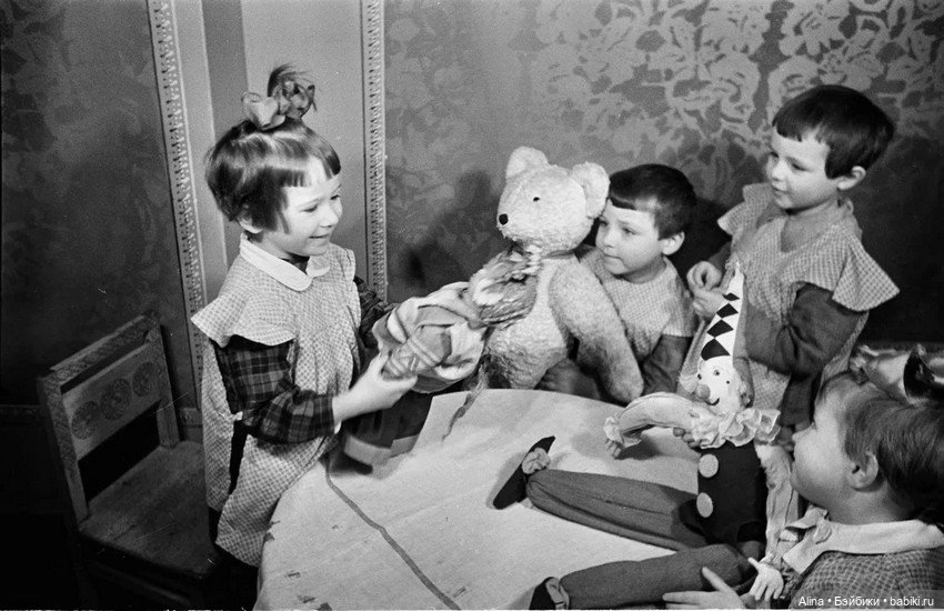 Дети и игрушки — Антикварные игрушки и домики: елочные украшения (фото 10)