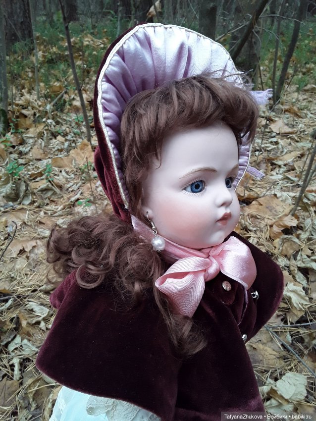 "Октябрь уже отцвел..." — Редкие антикварные куклы и реплики: воск