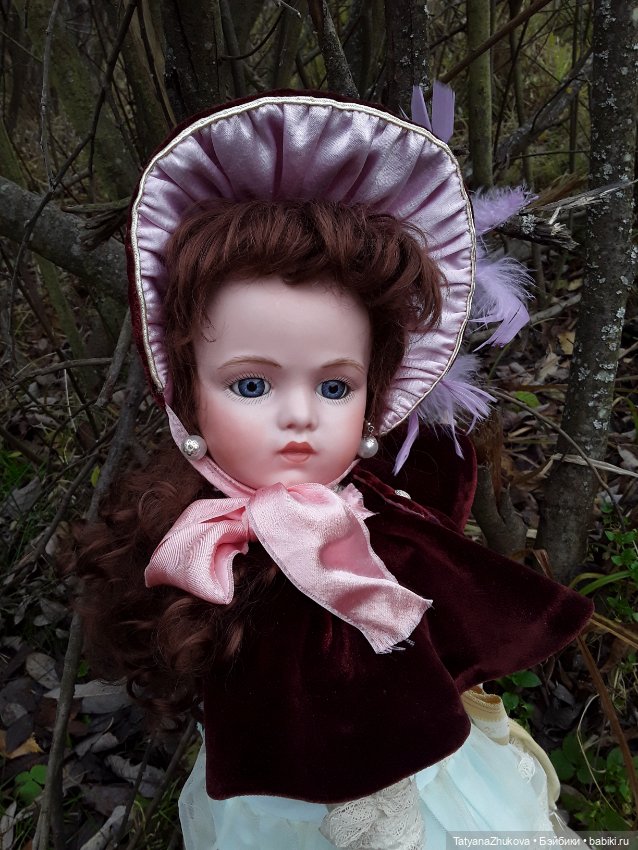 "Октябрь уже отцвел..." — Редкие антикварные куклы и реплики: воск (фото 5)