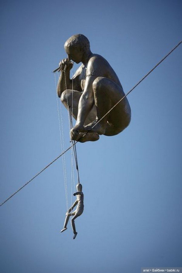 Скульптуры в воздухе Ежи Кедзера (Jerzy Kedziora) (фото 8)
