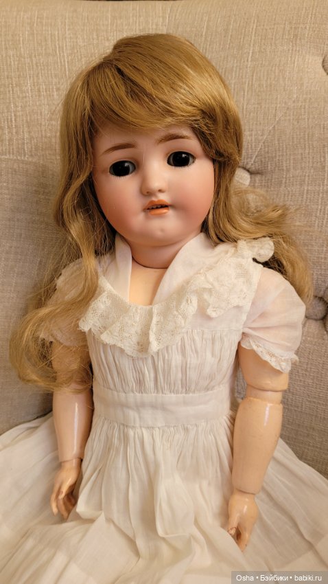 Новенькая в антикварном семействе