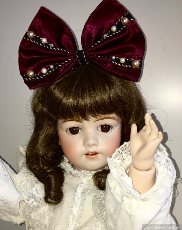 Игривая красотка Сесиль Repro Simon&Halbig