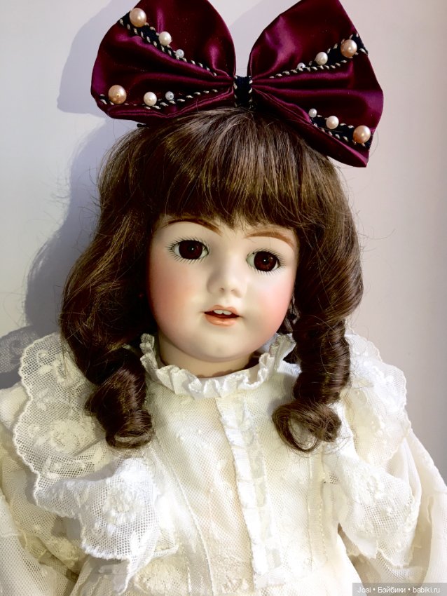 Игривая красотка Сесиль Repro Simon&Halbig