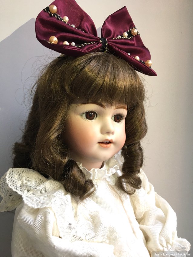 Игривая красотка Сесиль Repro Simon&Halbig