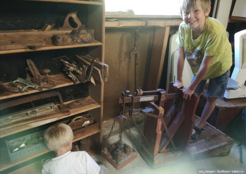 Старинные скандинавские интерьеры - и живущие в них куклы