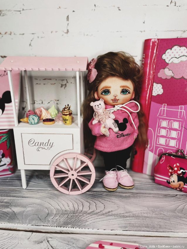 Кукла ручной работы из хлопка