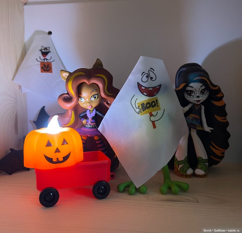Хеллоуин с разными кукло-жителями (фото 8)