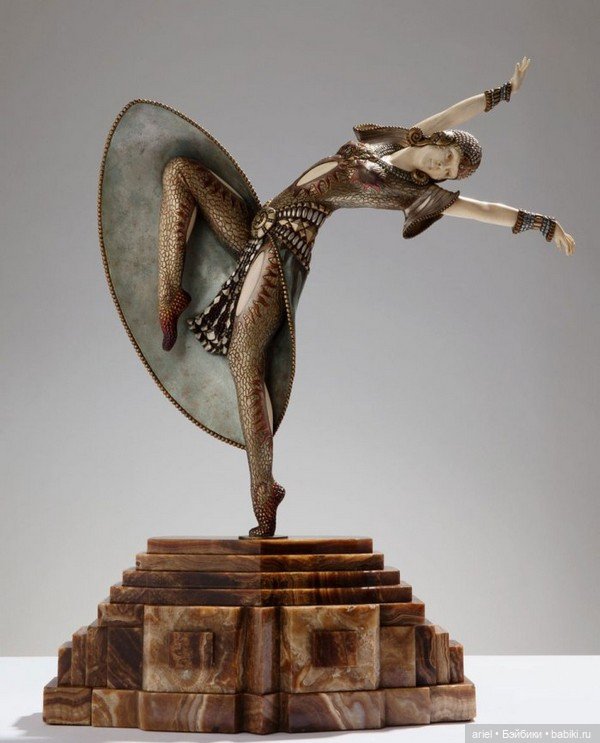 Арт-деко от Деметра Чипаруса