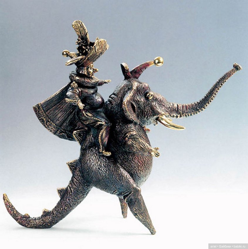 Современные скульптуры от Олега Пинчука