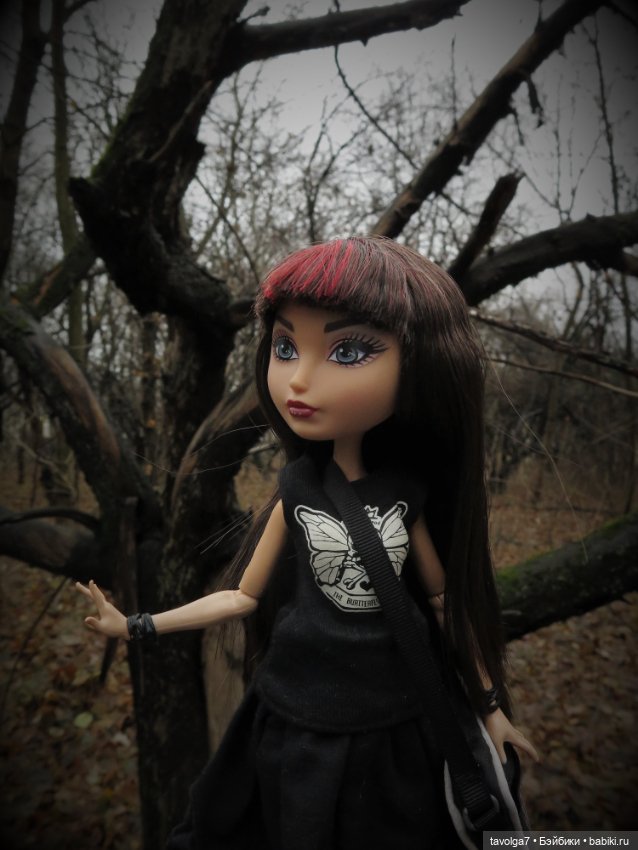 Сериз и Мэделин в ноябрьском лесу (фото 6)